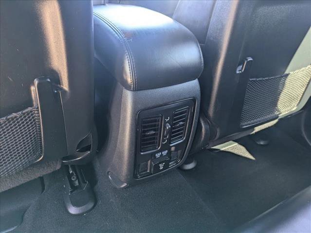 Used 2020 Jeep Grand Cherokee Limited X image 17