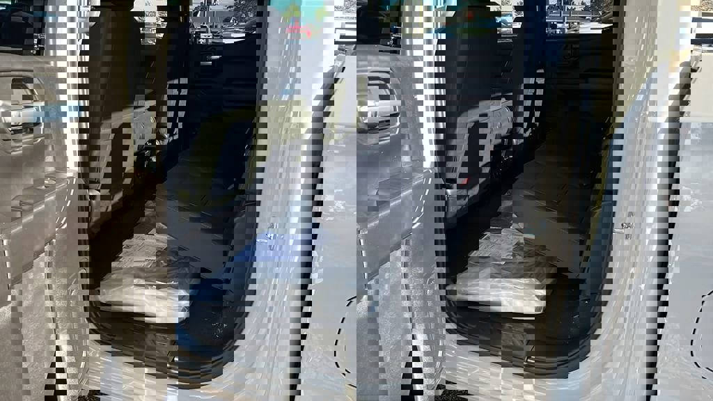 New 2026 Chevrolet Silverado 1500 Custom image 17