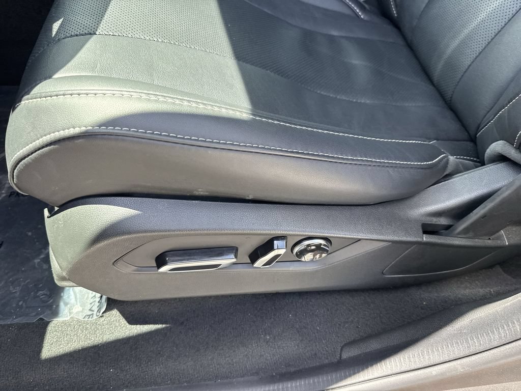 Used 2024 Acura MDX w/ Technology Package FWD image 40