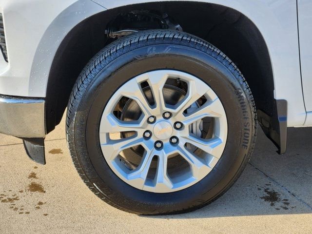 Used 2025 Chevrolet Silverado 1500 LTZ image 18