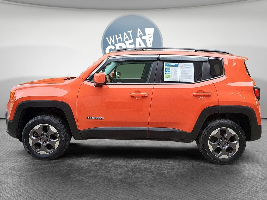 Used 2016 Jeep Renegade Latitude AWD/4WD image 7