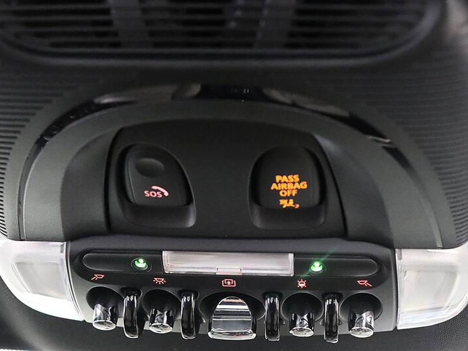 Used 2023 MINI Cooper Countryman S w/ Signature Upholstery Package image 28