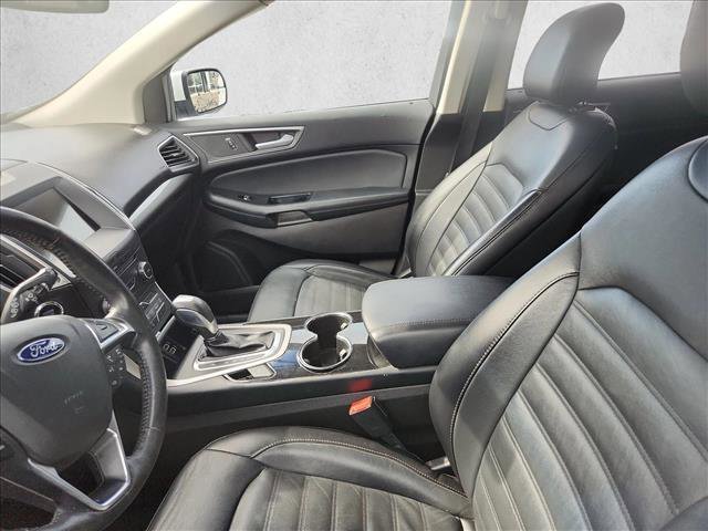 Used 2017 Ford Edge SEL w/ Equipment Group 201A AWD/4WD image 12