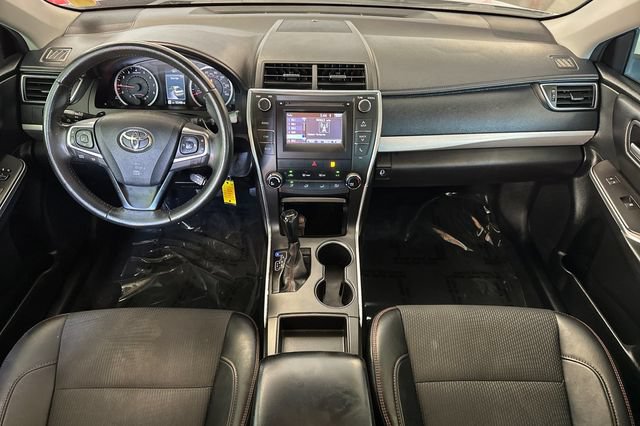 Certified 2017 Toyota Camry SE FWD image 17