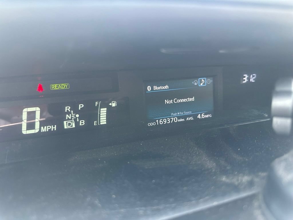 Used 2016 Toyota Prius V Three FWD image 11