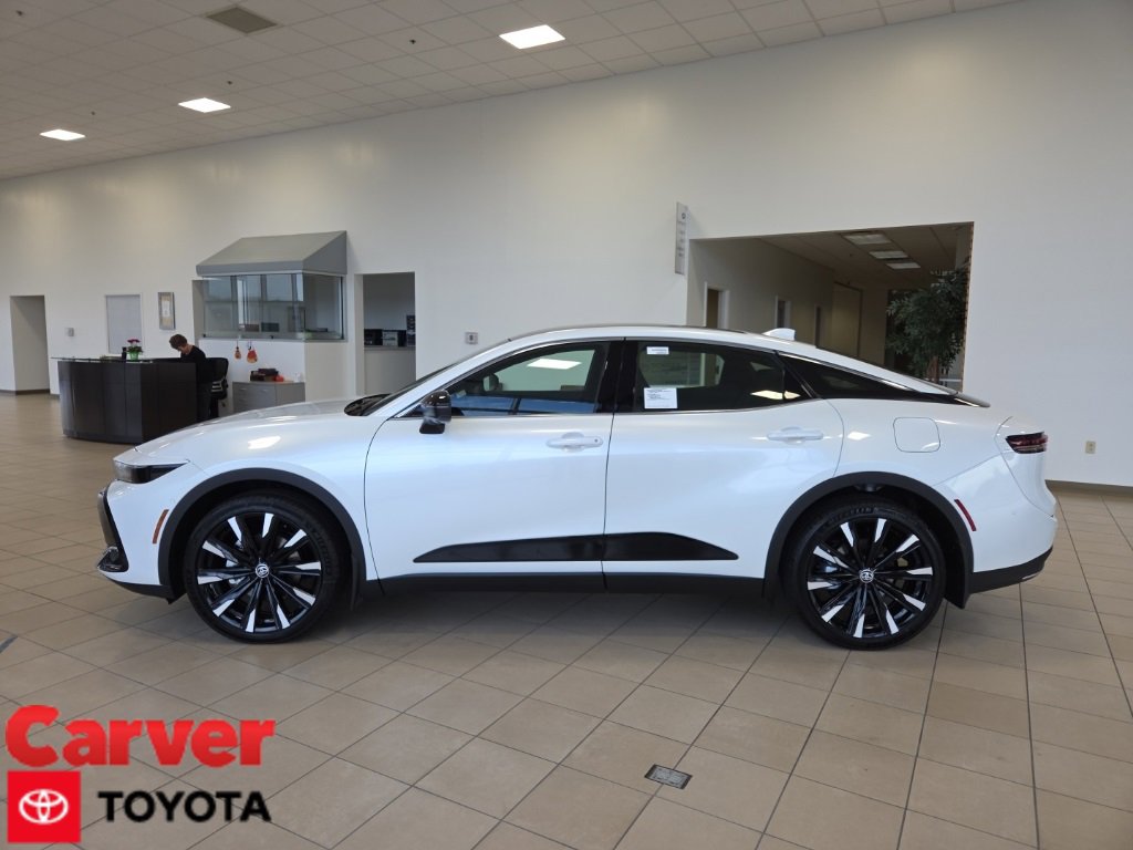 New 2026 Toyota Crown Platinum image 1