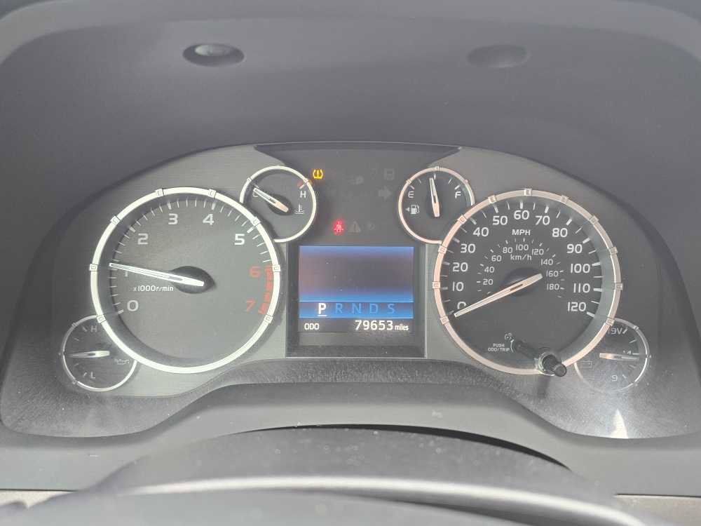 Used 2014 Toyota Tundra SR5 AWD/4WD image 21