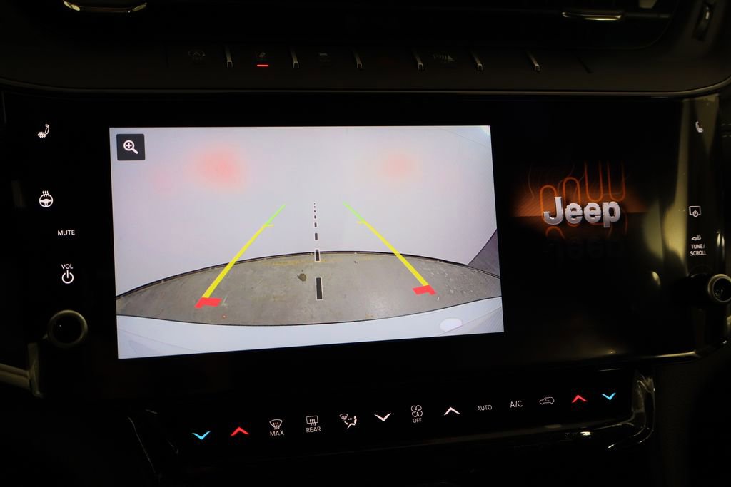 New 2026 Jeep Grand Cherokee L Limited image 44