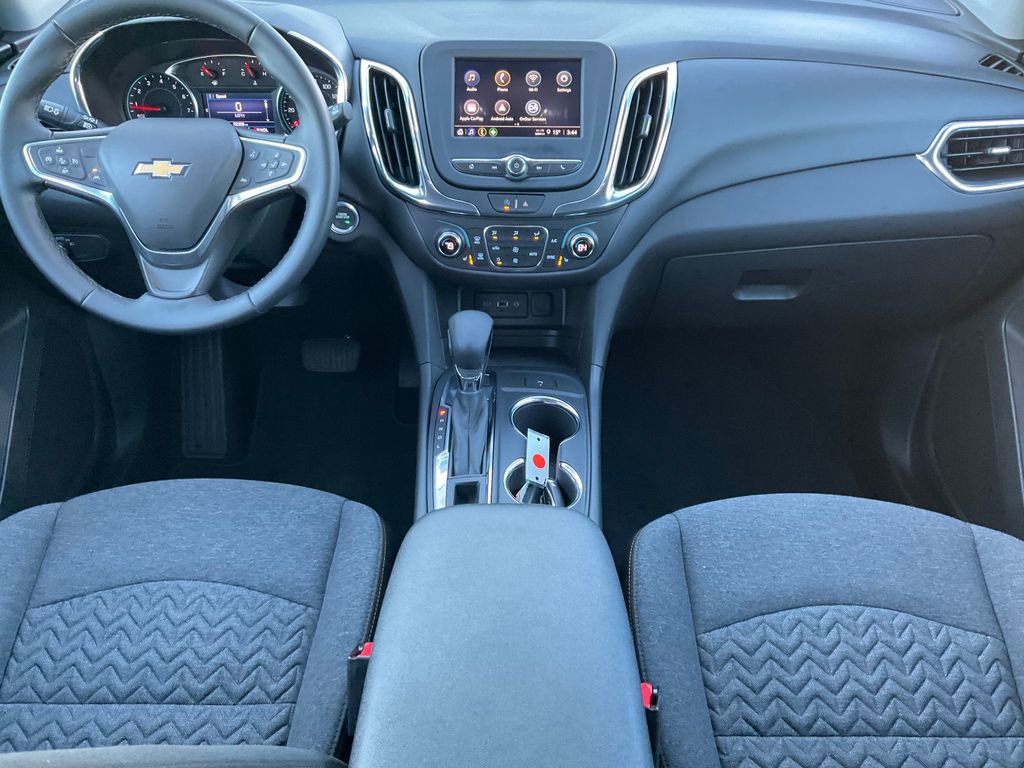Used 2023 Chevrolet Equinox LT image 3