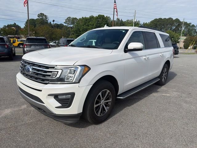 Used 2018 Ford Expedition Max XLT w/ Equipment Group 202A AWD/4WD image 3