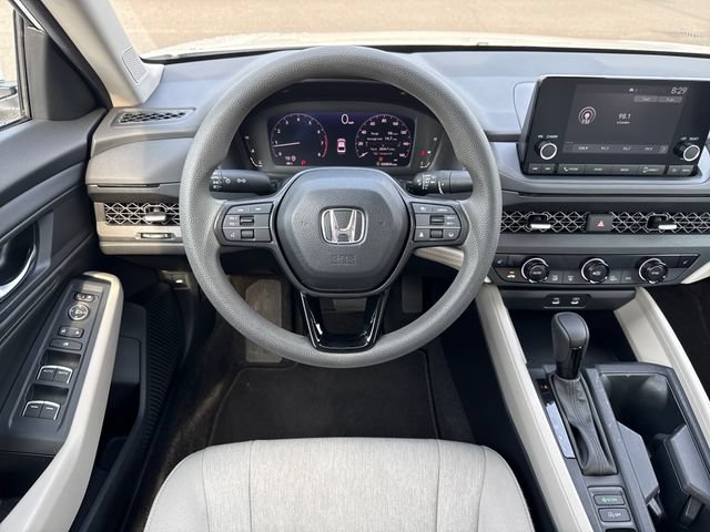 Used 2023 Honda Accord EX image 14