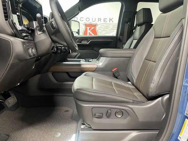 New 2026 Chevrolet Silverado 3500 High Country w/ Technology Package image 11