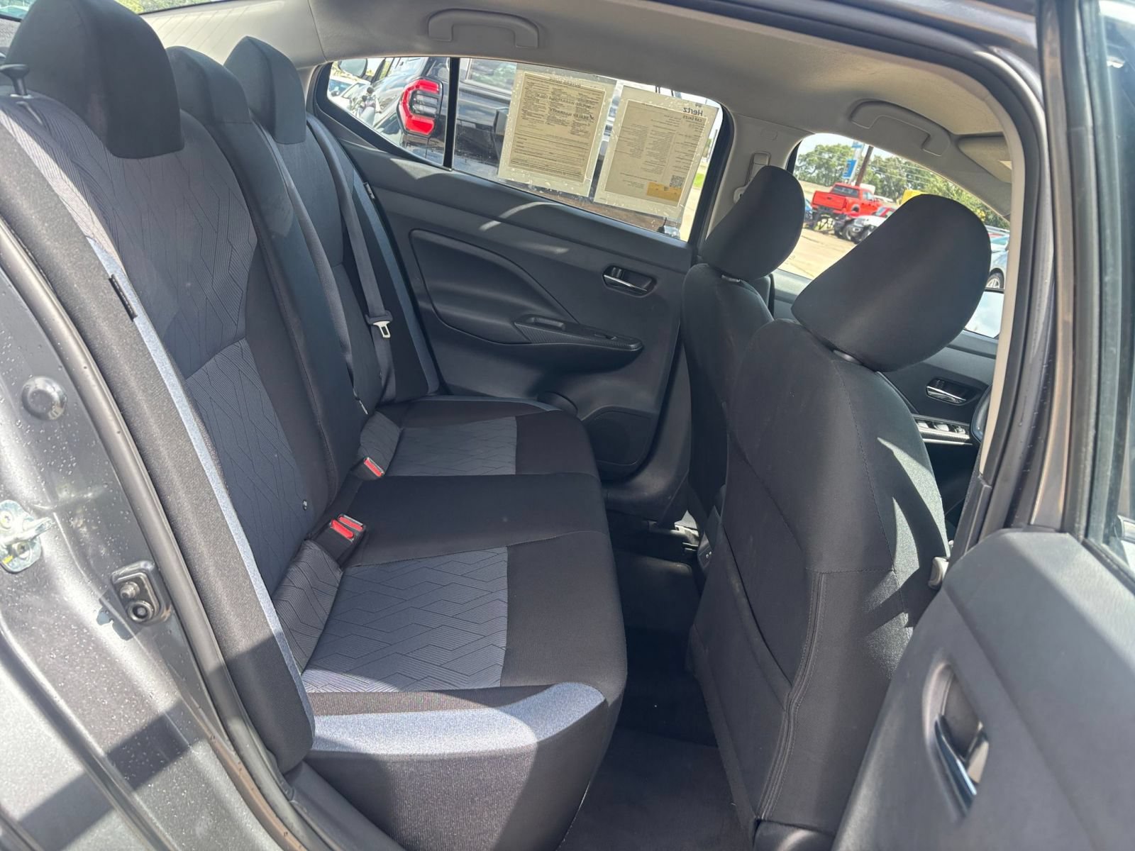 Used 2025 Nissan Versa SV FWD image 23