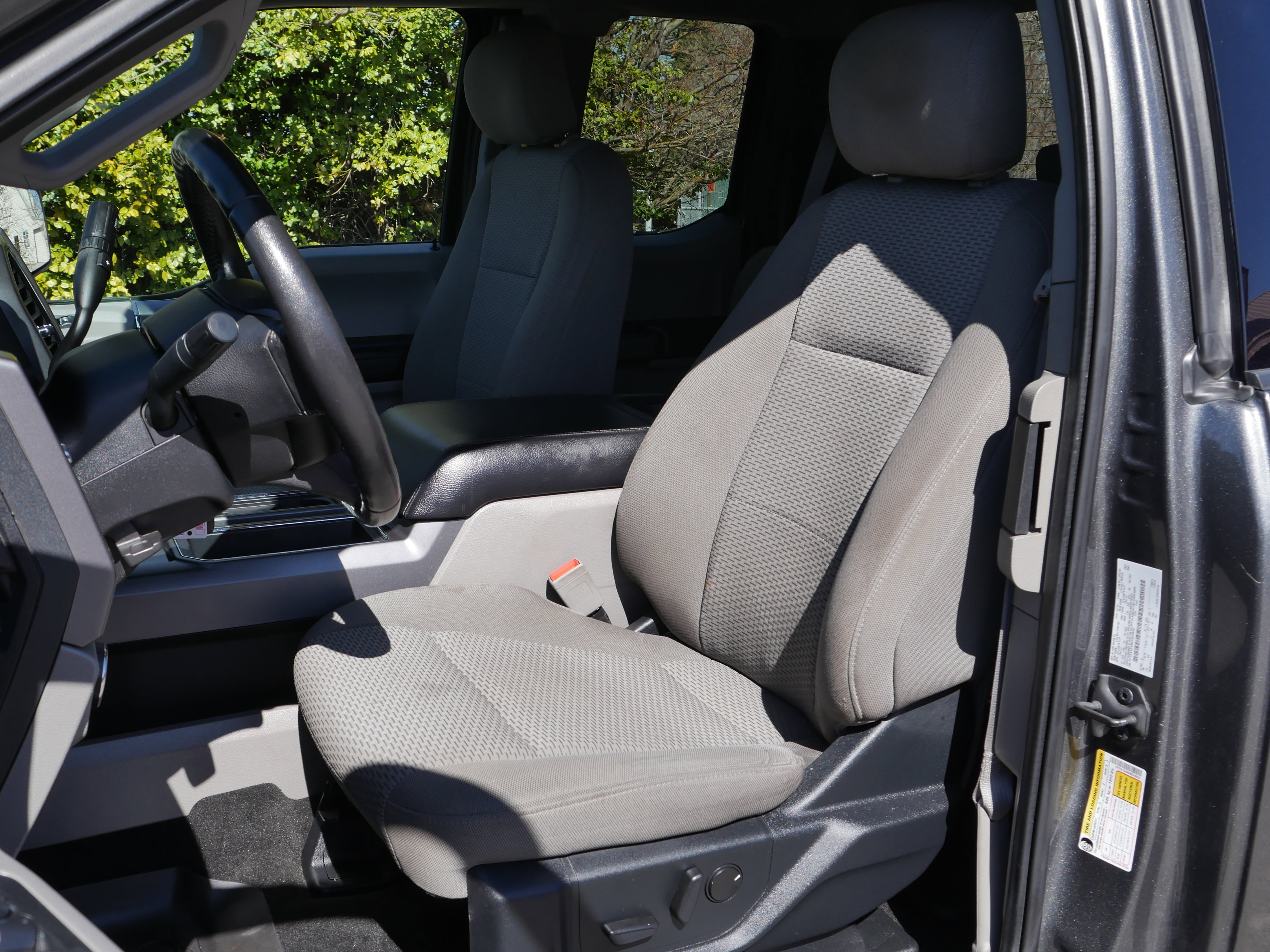 Used 2019 Ford F150 XLT w/ Equipment Group 302A Luxury image 26