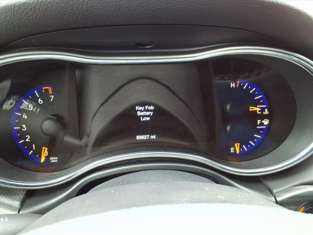 Used 2020 Jeep Grand Cherokee Altitude image 26