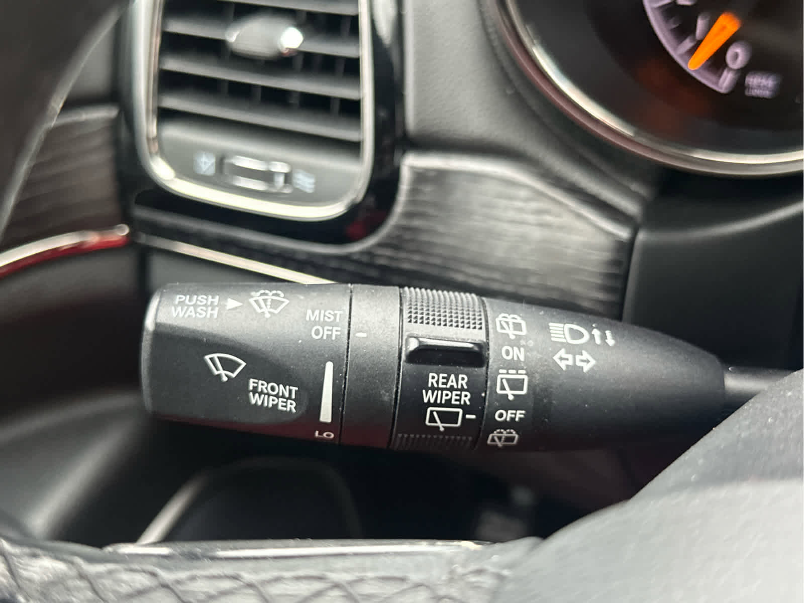 Used 2019 Jeep Grand Cherokee High Altitude image 29