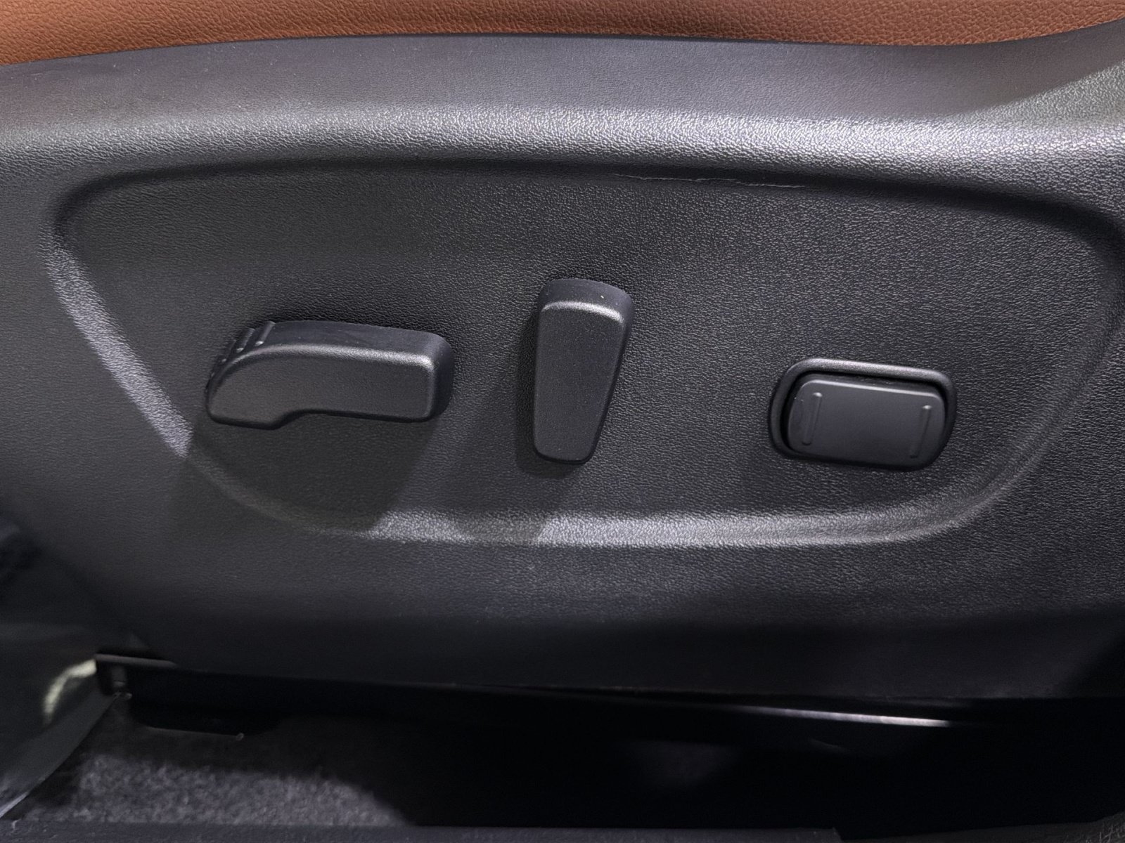 Used 2019 Nissan Rogue SL w/ Premium Package AWD/4WD image 26