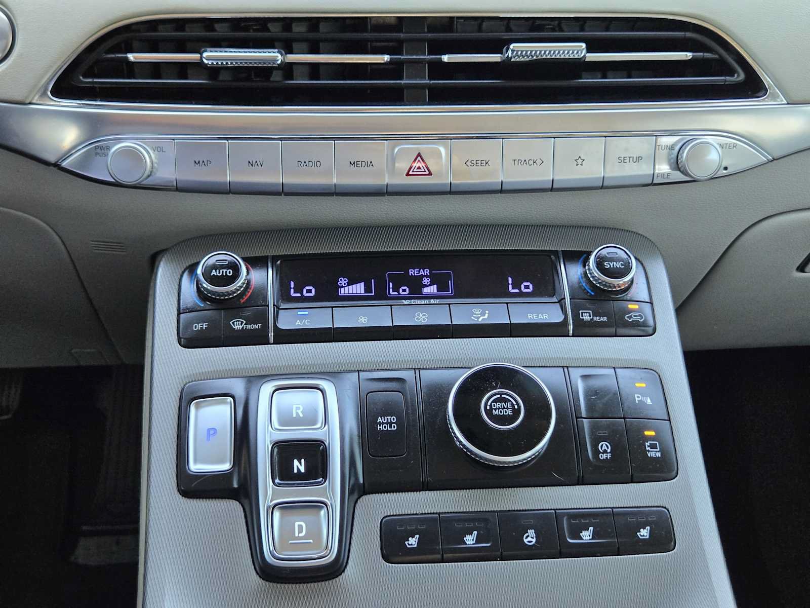Used 2021 Hyundai Palisade Calligraphy FWD image 18