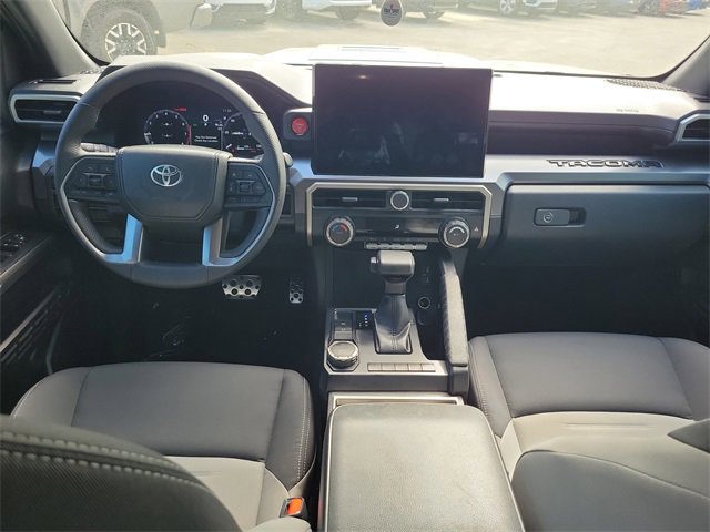 Used 2024 Toyota Tacoma TRD Sport image 7