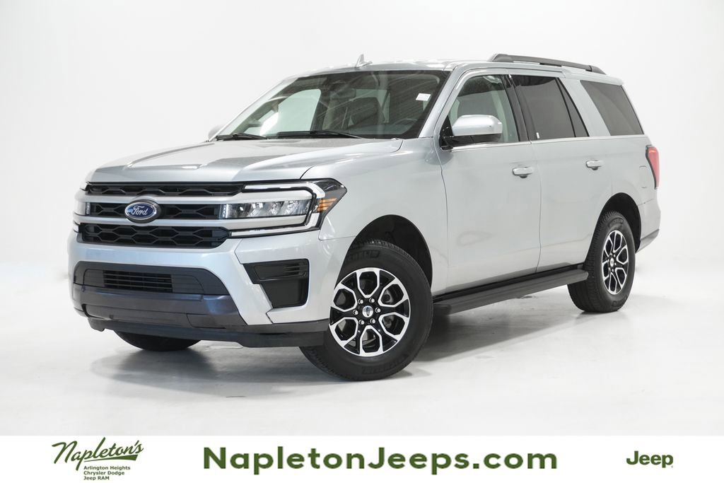 Used 2024 Ford Expedition XLT image 1