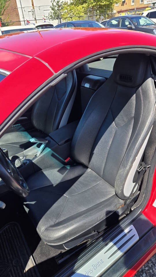 Used 2005 Mercedes-Benz SLK 350 image 7