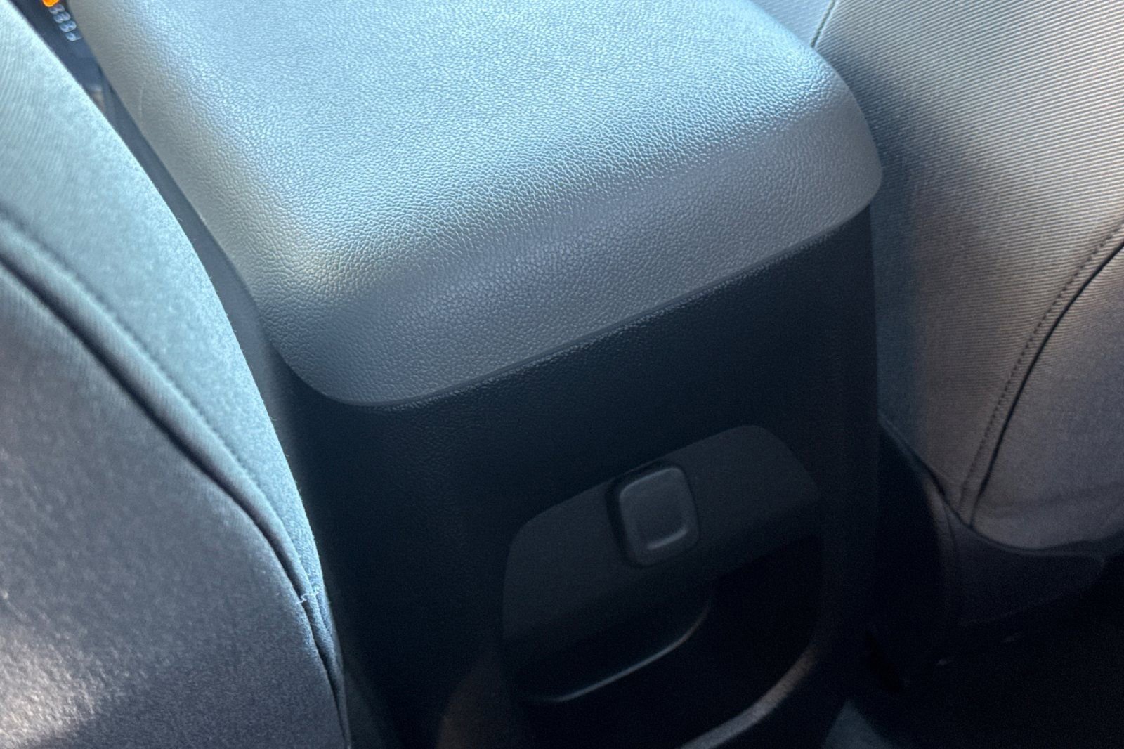 Used 2022 GMC Canyon Elevation Standard w/ Convenience Package image 14