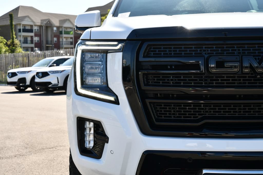 Used 2024 GMC Yukon AT4 w/ AT4 Premium Package AWD/4WD image 52
