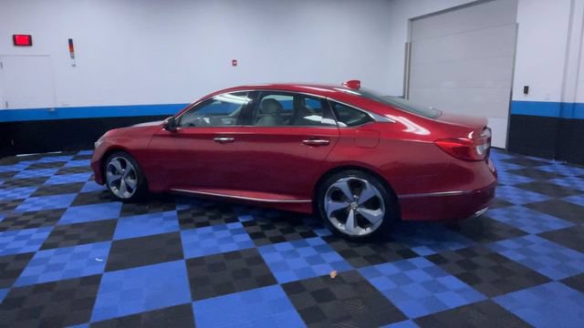 Certified 2018 Honda Accord Touring image 6