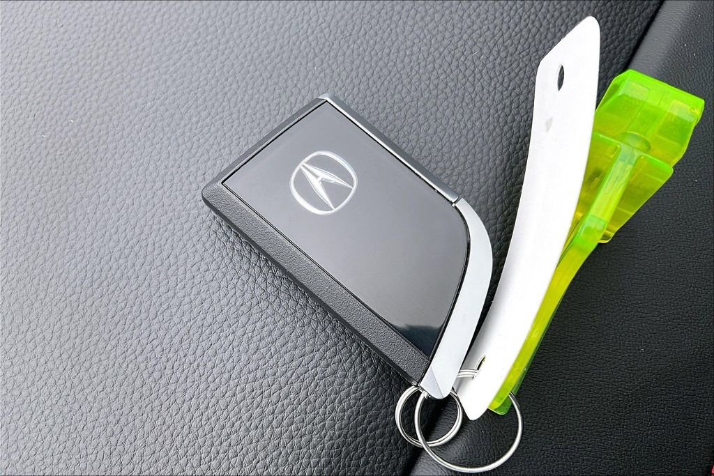 Used 2025 Acura ADX A-Spec image 13