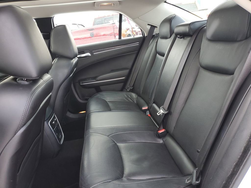Used 2023 Chrysler 300 Touring L w/ Popular Equipment Group image 31