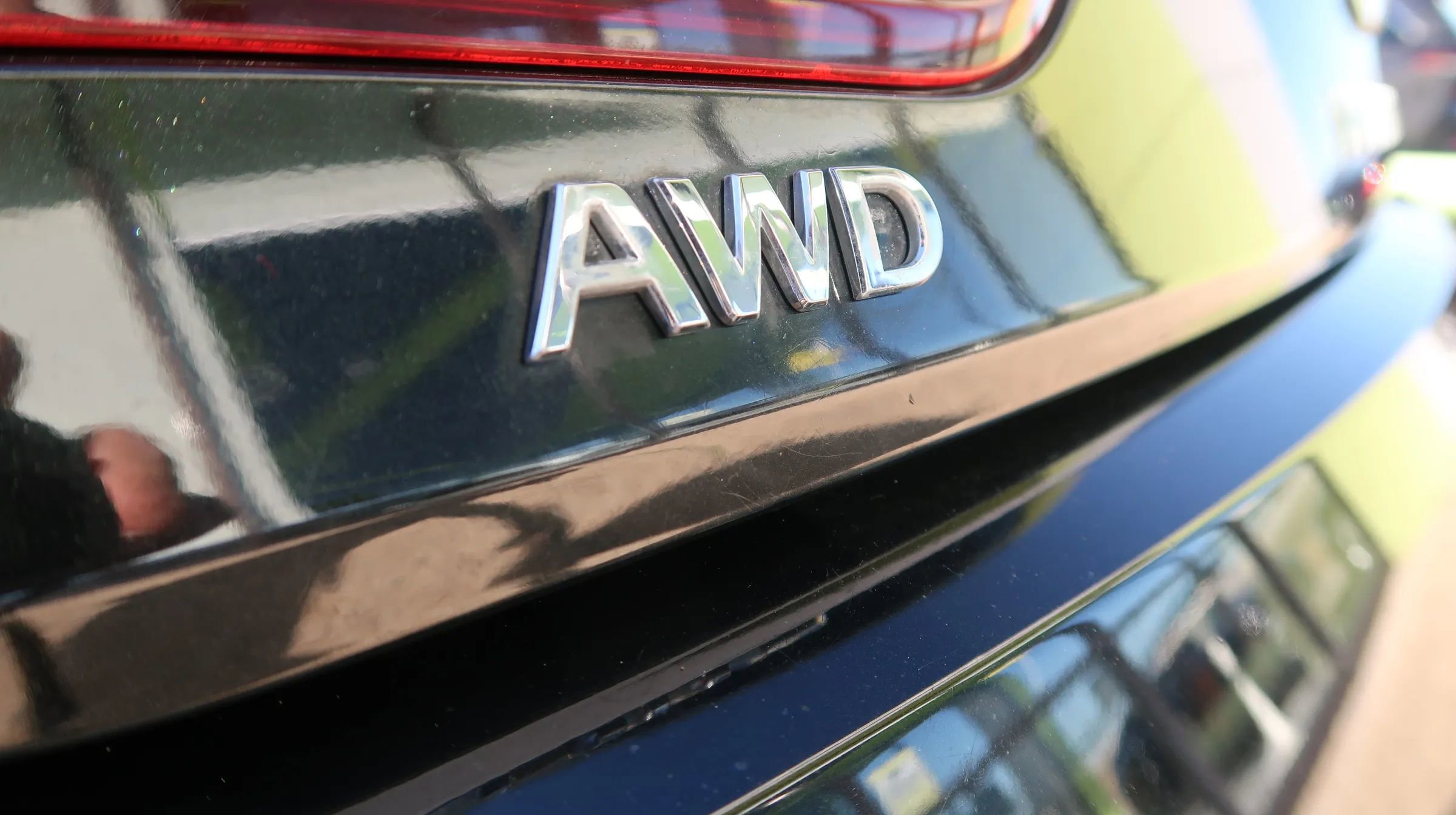 Used 2019 INFINITI Q60 Red Sport 400 w/ Cargo Package AWD/4WD image 48