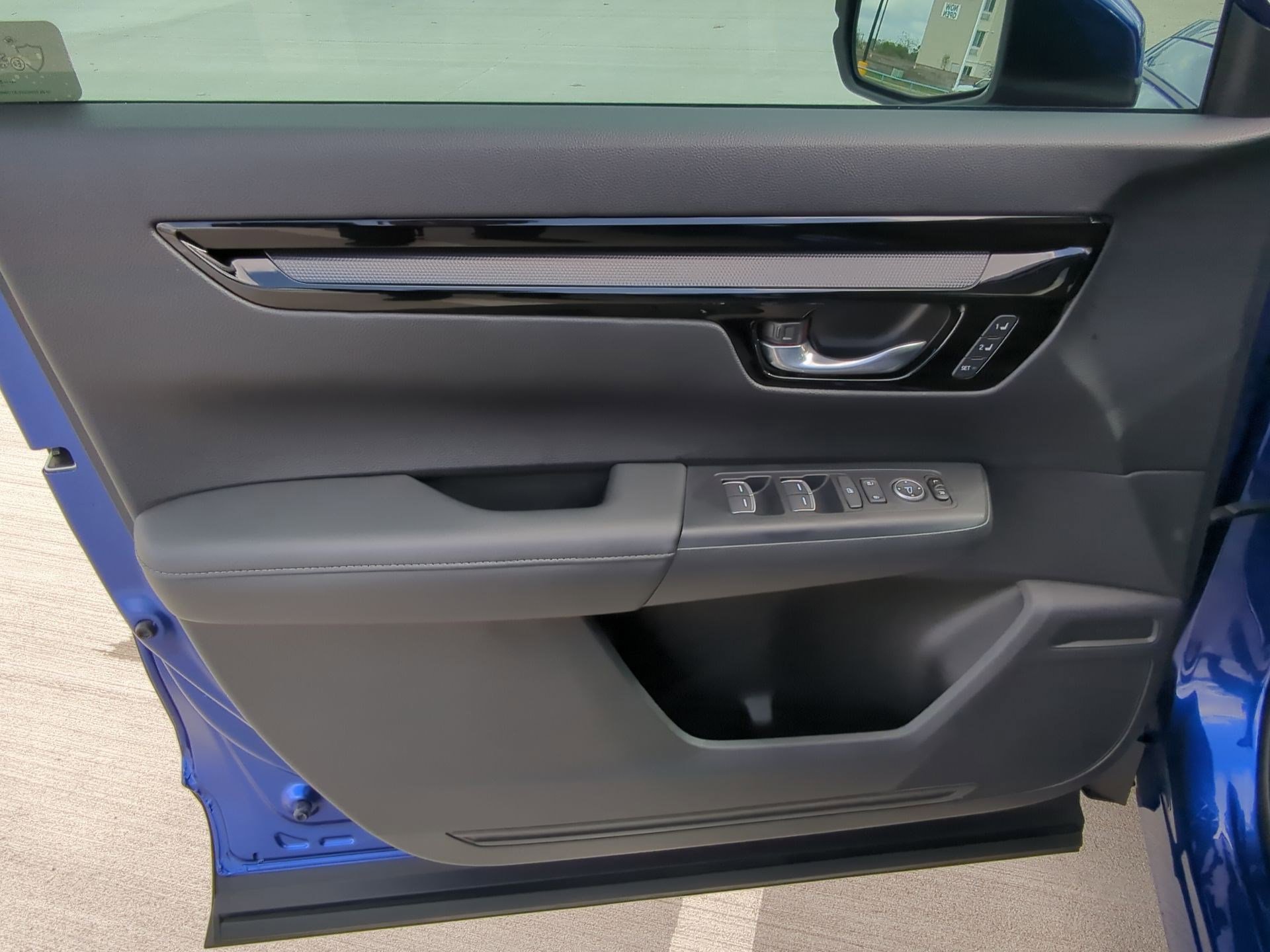 Used 2023 Honda CR-V EX-L image 13