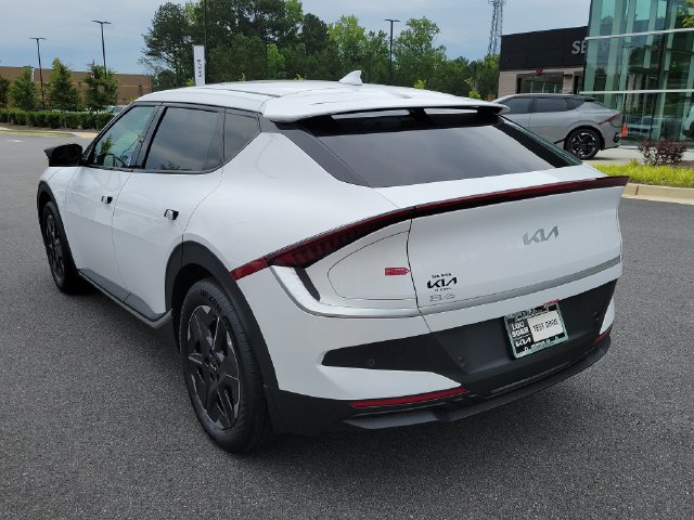 New 2026 Kia EV6 Light RWD image 6