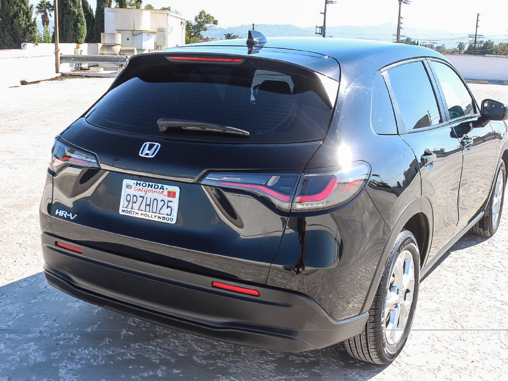 Certified 2025 Honda HR-V LX image 6