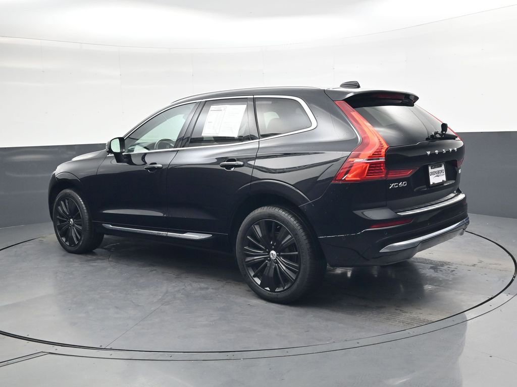 Used 2022 Volvo XC60 B5 Inscription w/ Advanced Package image 6