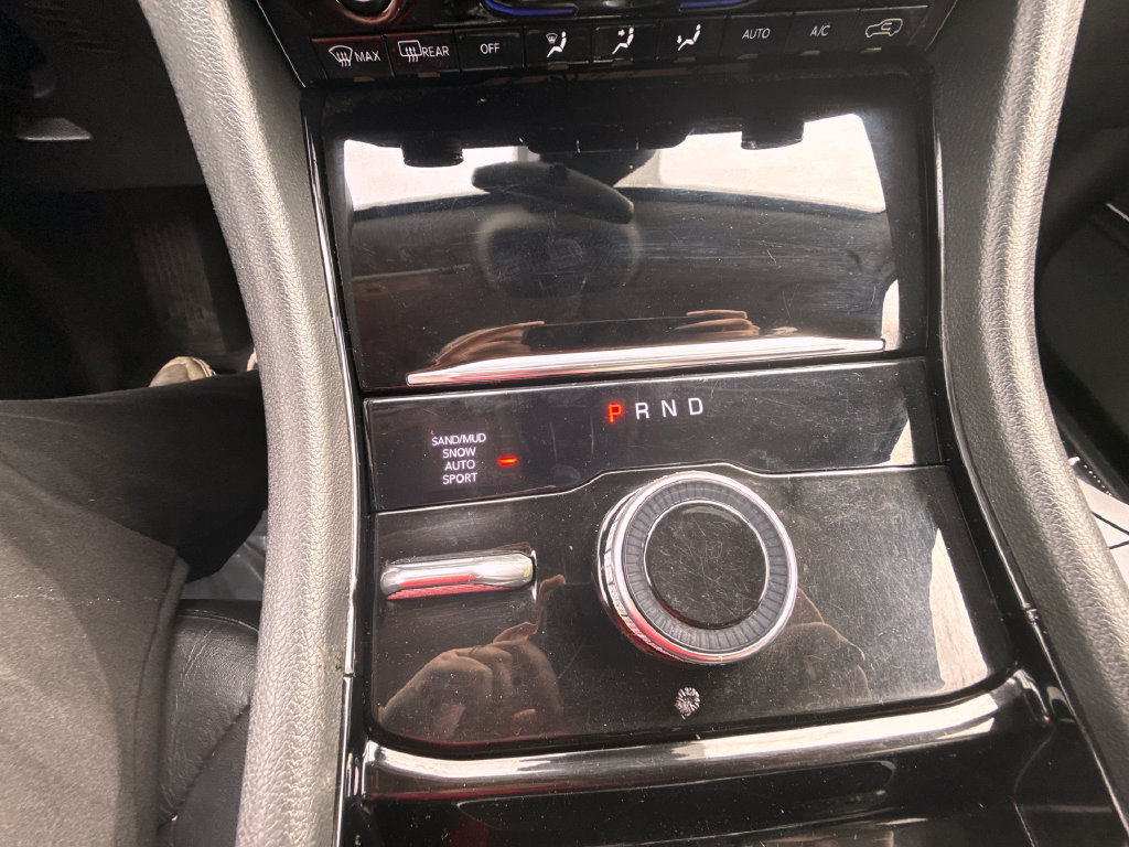 Used 2022 Jeep Grand Cherokee L Limited AWD/4WD image 29