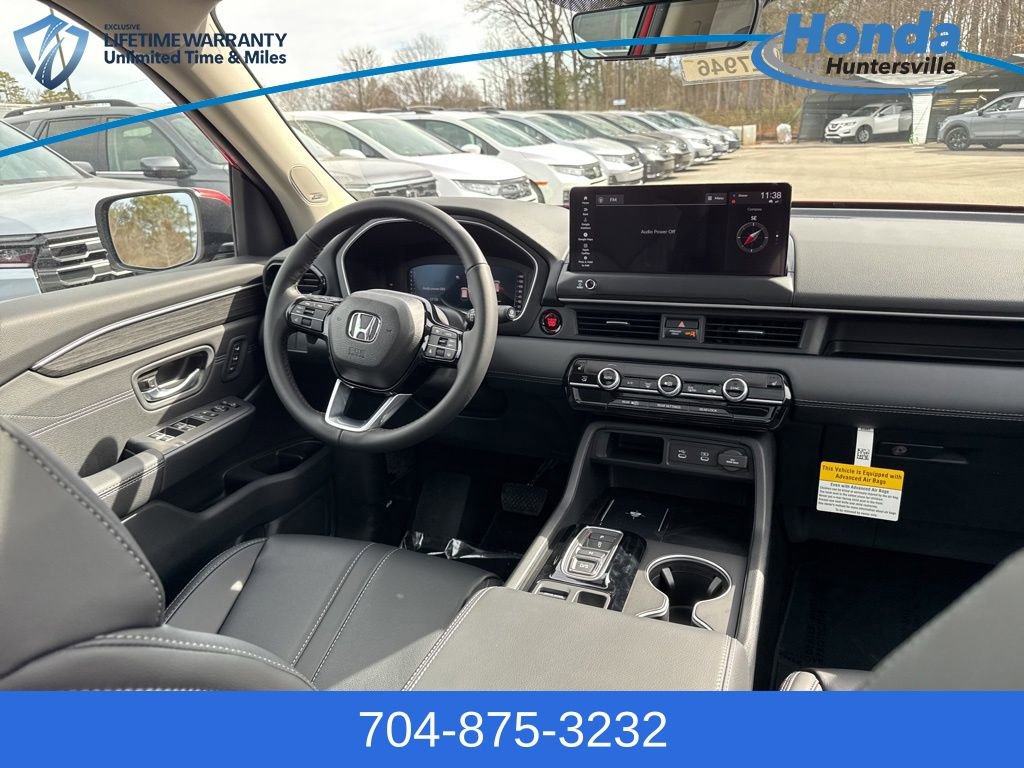 New 2026 Honda Pilot Touring image 17