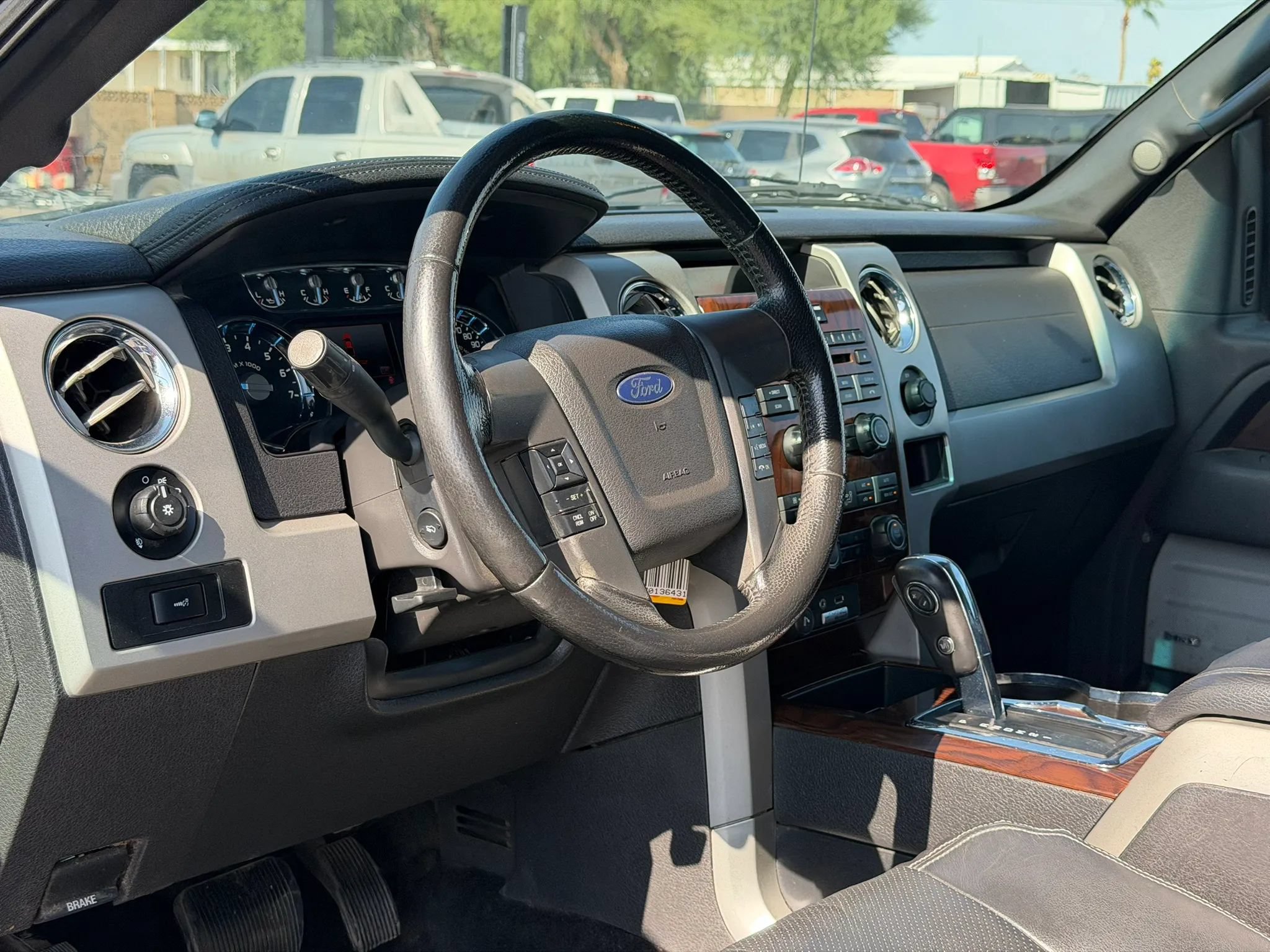 Used 2012 Ford F150 Lariat w/ Lariat Chrome Pkg AWD/4WD image 20