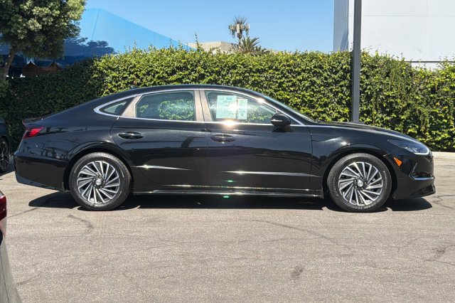 Used 2021 Hyundai Sonata SEL FWD image 3