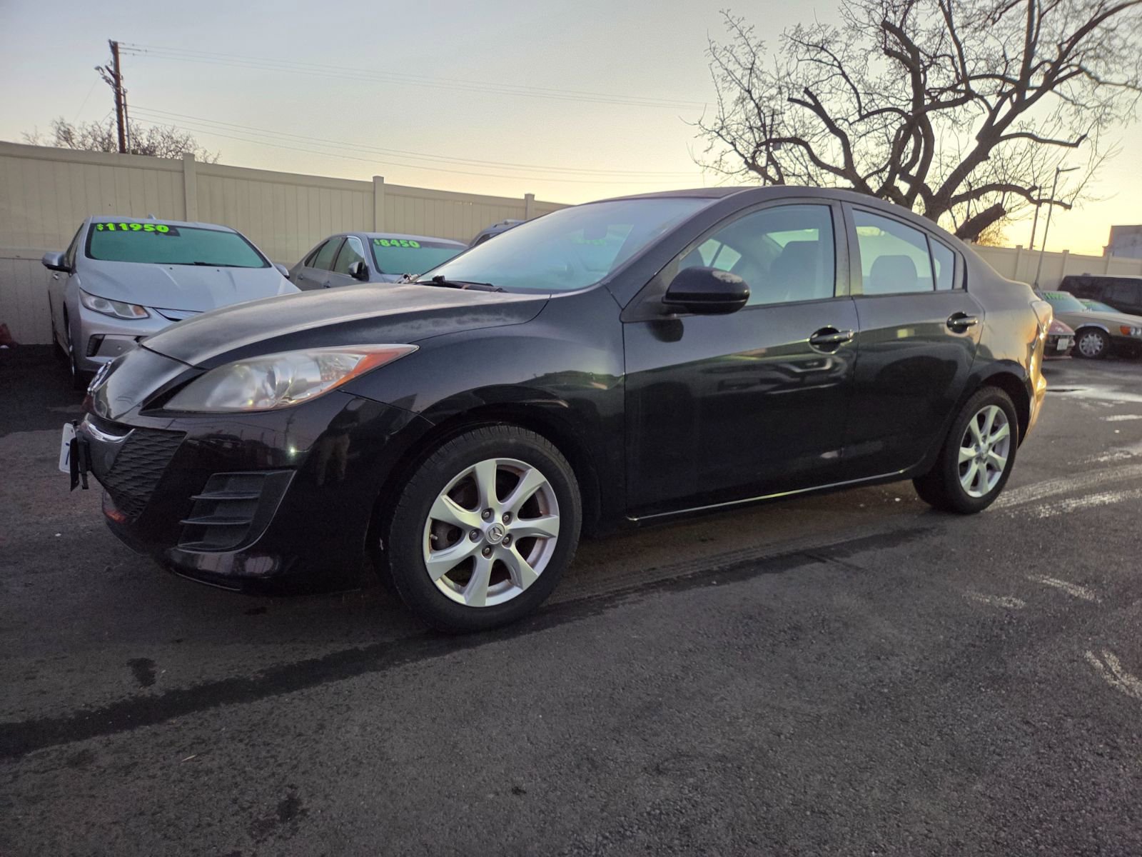Used 2010 MAZDA MAZDA3 i Touring image 1