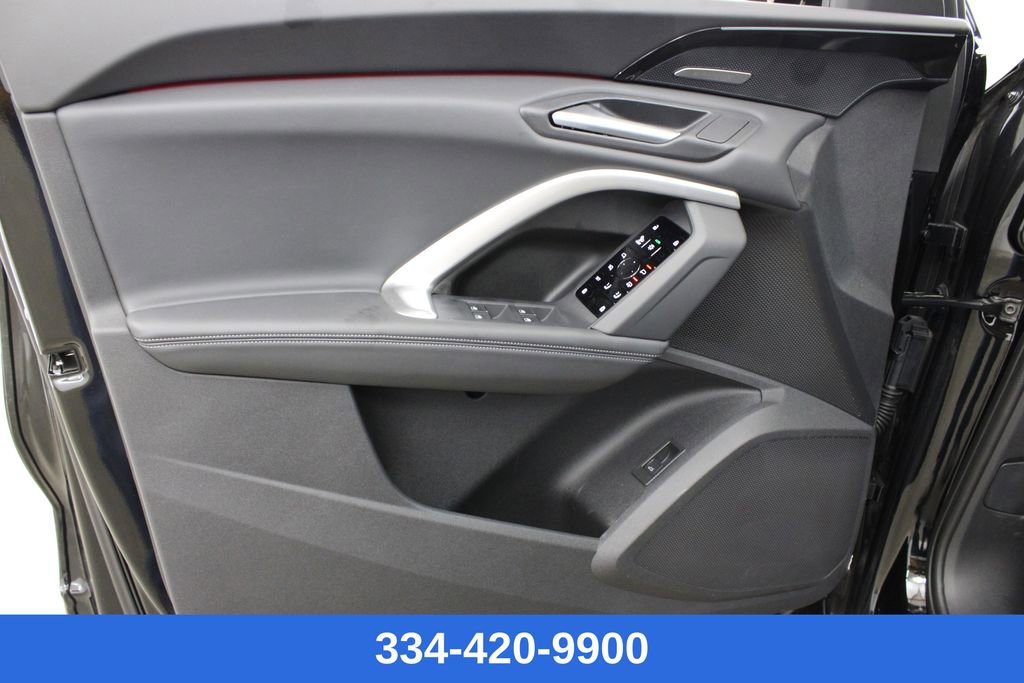 New 2025 Audi Q5 Premium Plus image 16