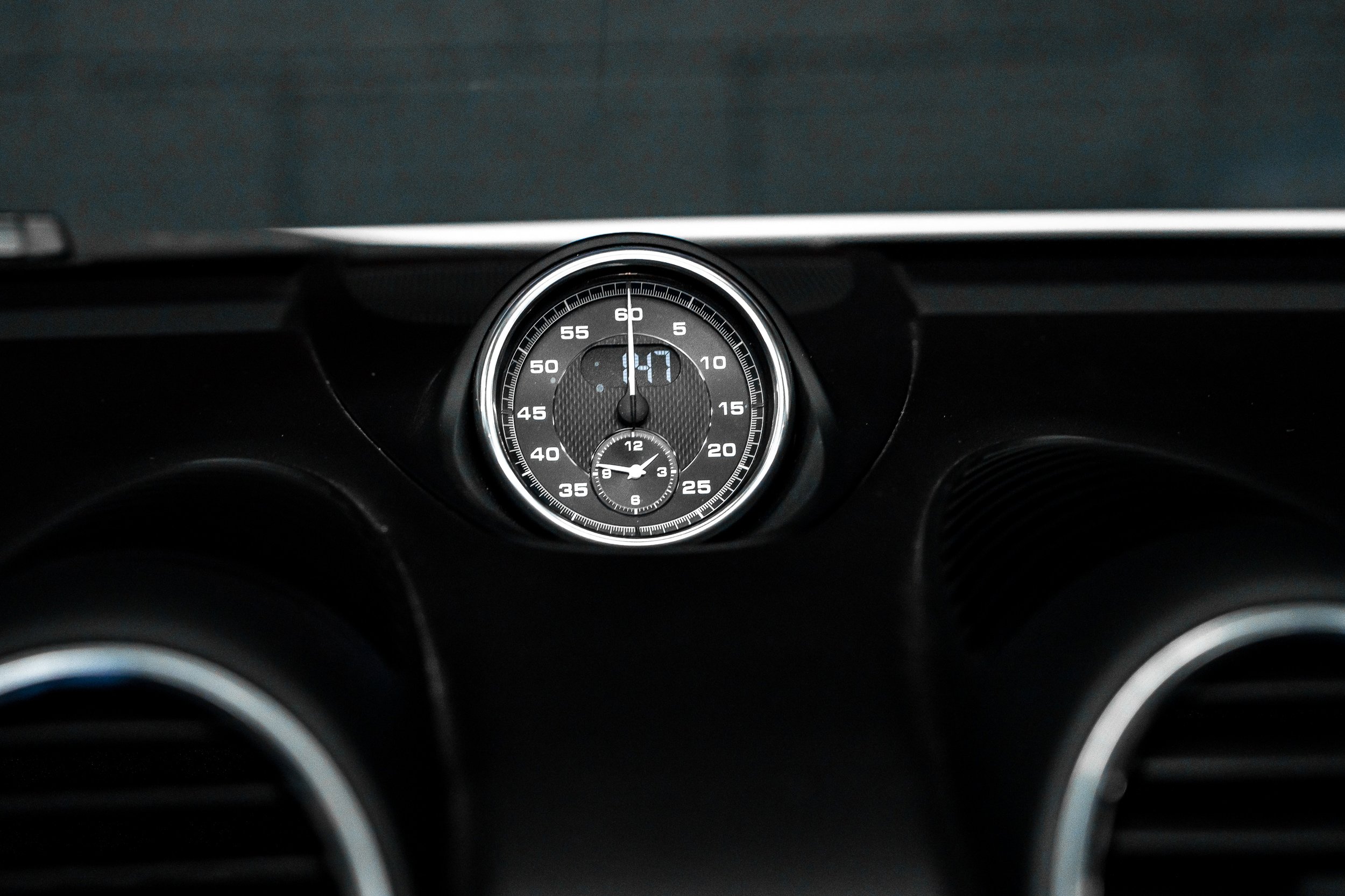 Used 2020 Porsche 718 Boxster Spyder RWD image 25