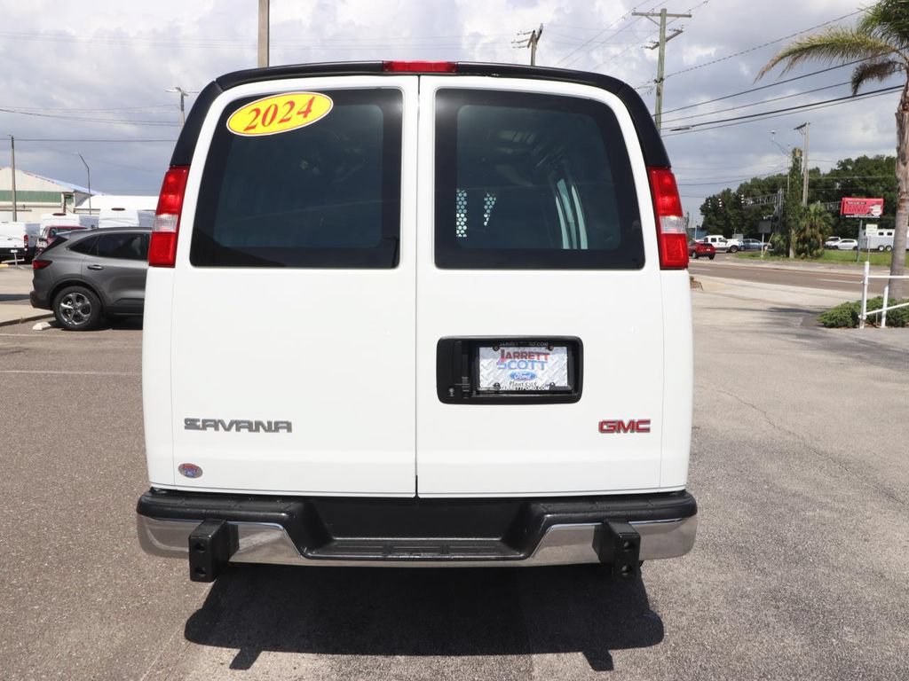 Used 2024 GMC Savana 2500 w/ Driver Convenience Package RWD image 13