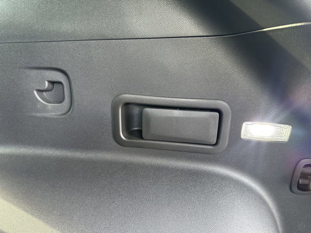 Certified 2023 Chevrolet Blazer LT w/ Convenience Package image 10