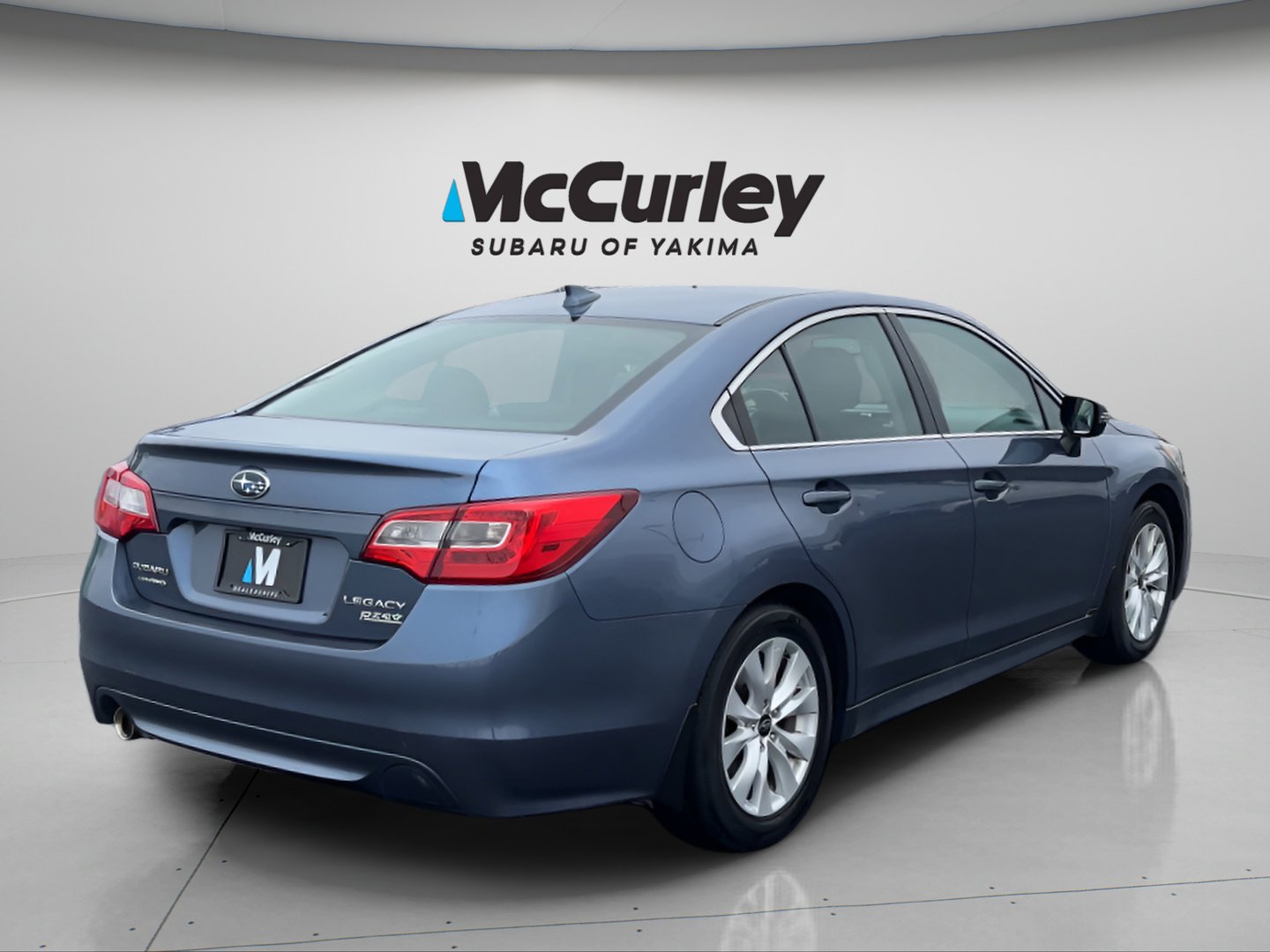 Used 2016 Subaru Legacy 2.5i Premium image 9
