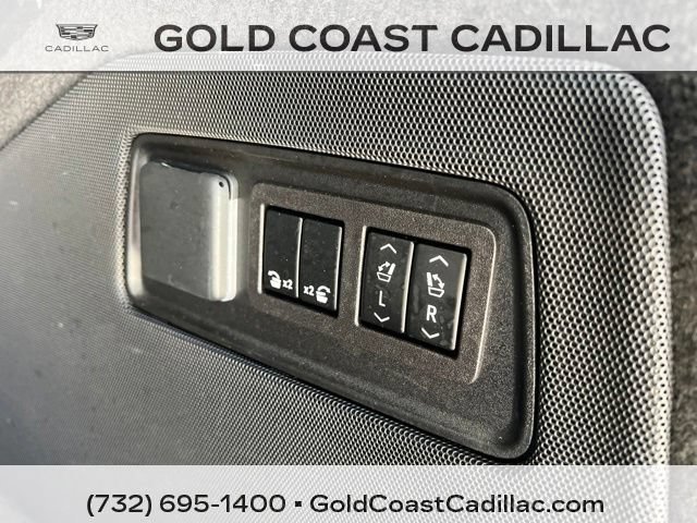 Certified 2023 Cadillac Escalade Sport w/ LPO, ONYX Package AWD/4WD image 16