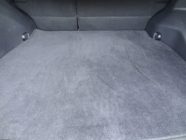 Used 2024 Toyota RAV4 XLE AWD/4WD image 9