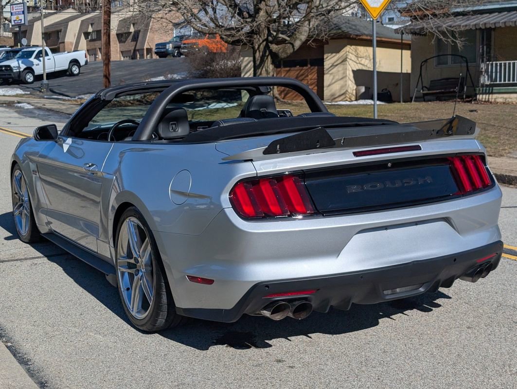 Used 2016 Ford Mustang GT Premium w/ Equipment Group 401A image 12