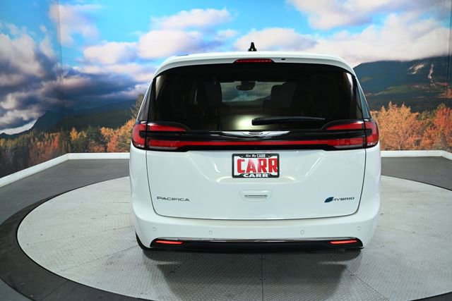 Used 2024 Chrysler Pacifica Limited FWD image 7