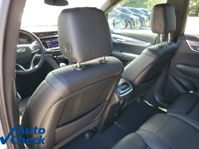 Used 2024 Cadillac XT6 Luxury FWD image 15